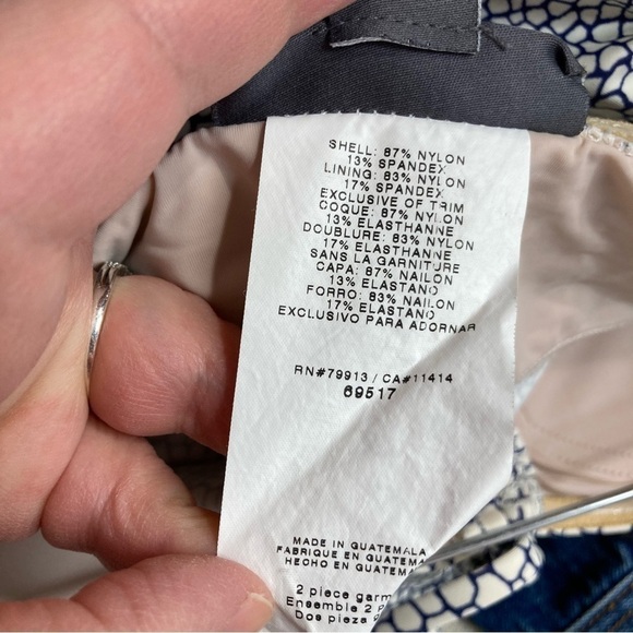 A pea in the pod maternity swim top size medium - Picture 9 of 9